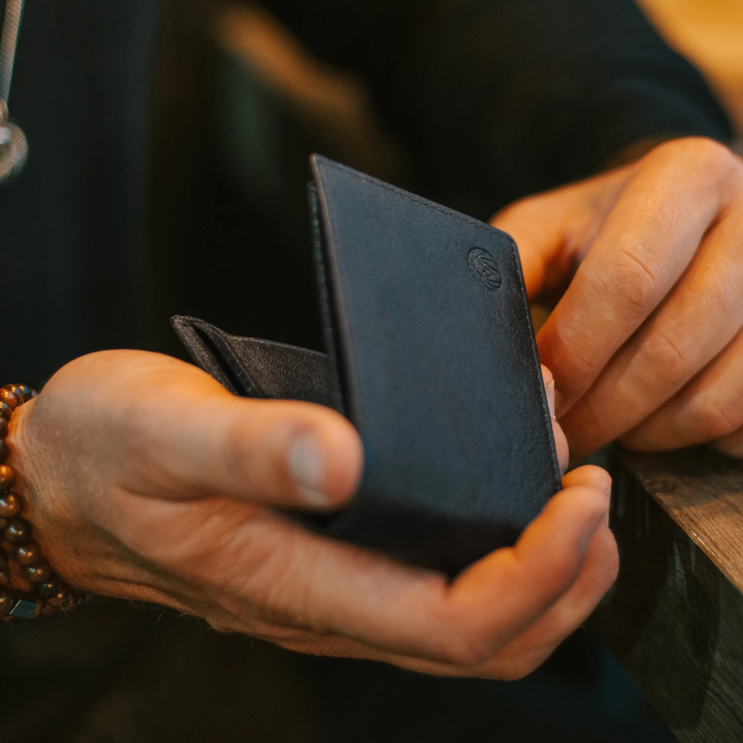California | Small Black Leather Wallet - Image 3
