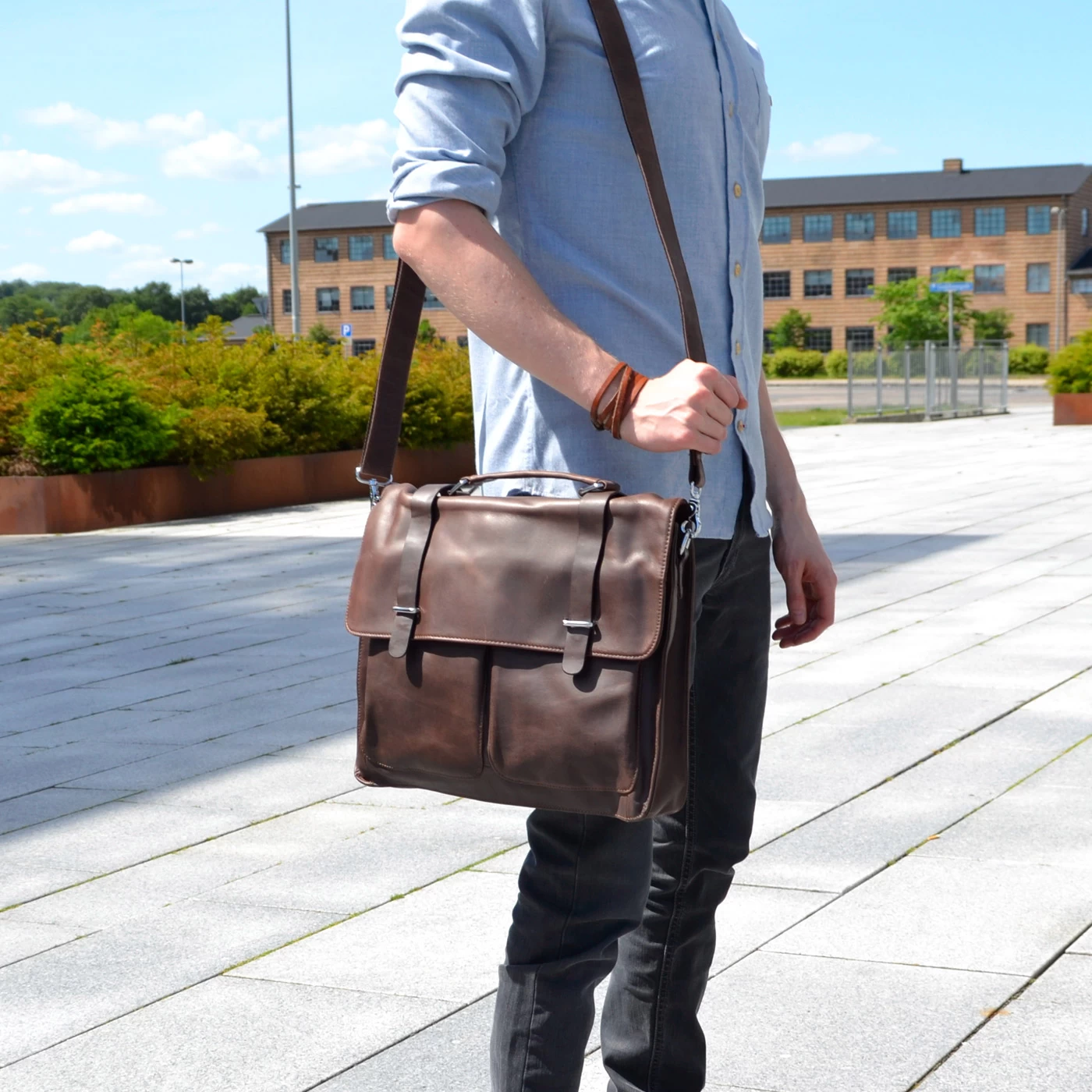 Vintage Dark Brown Leather Case - Image 13