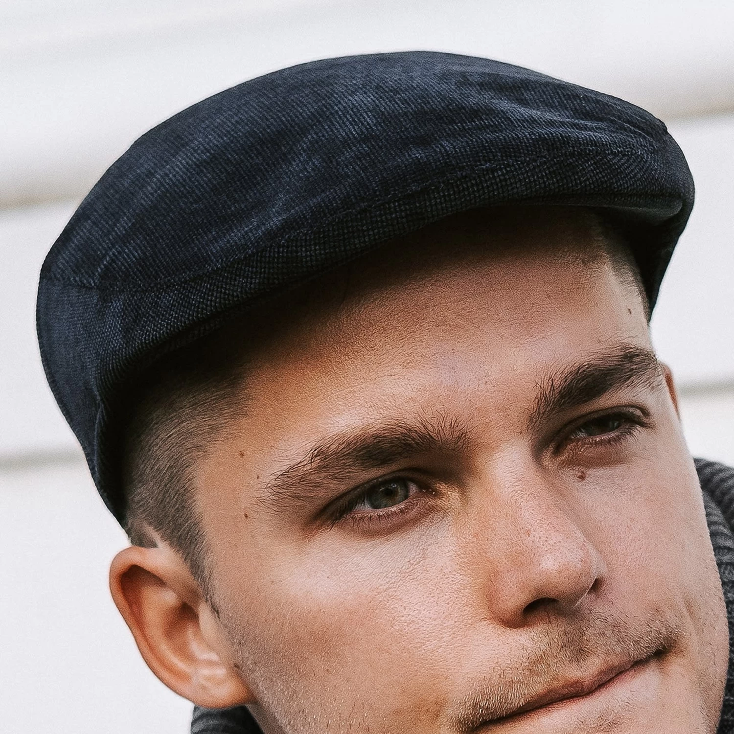 Fido | Classic Deep Blue Patterned Flat Cap - Image 8
