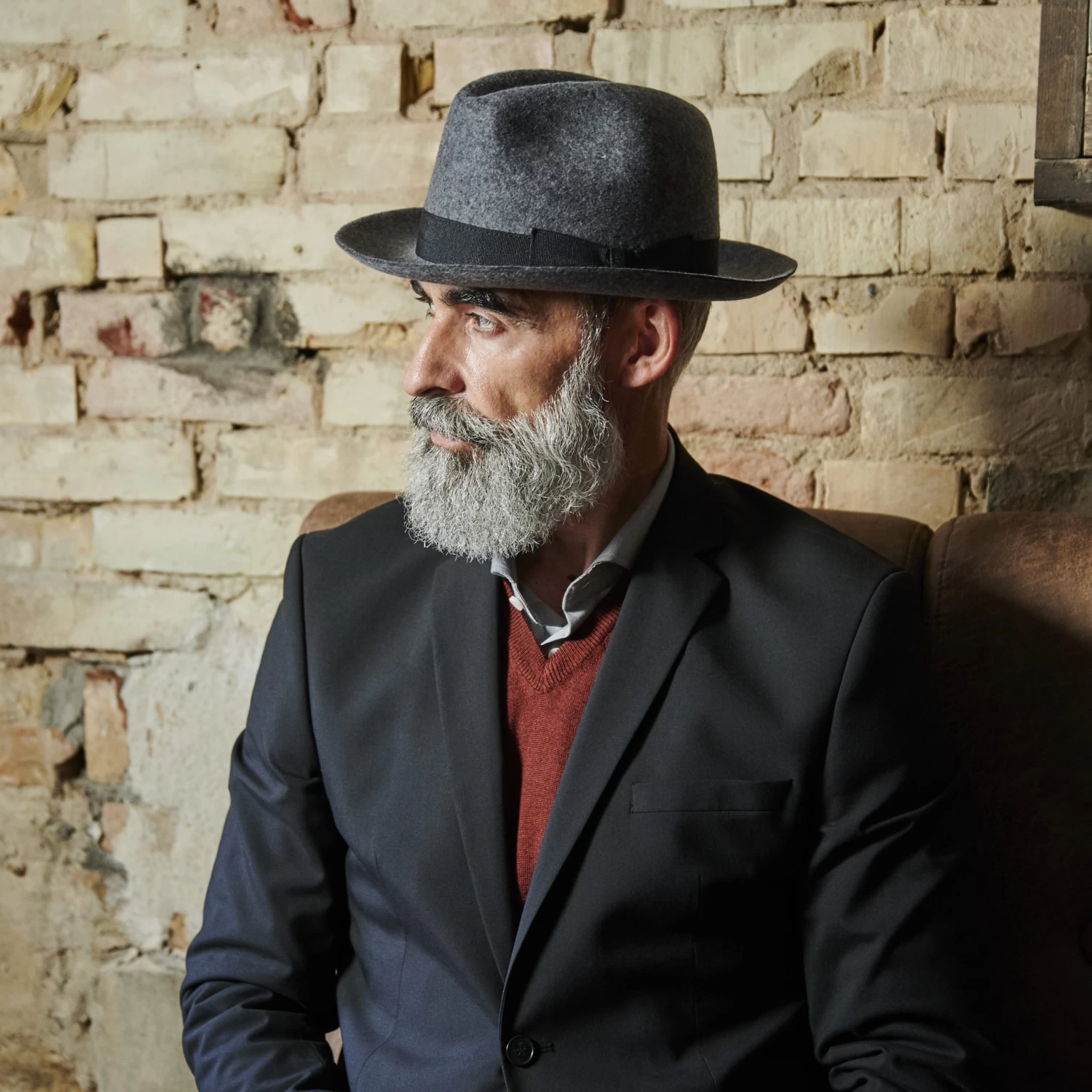 Moda | Dark Grey Wool Fedora Hat With Black Band - Image 5