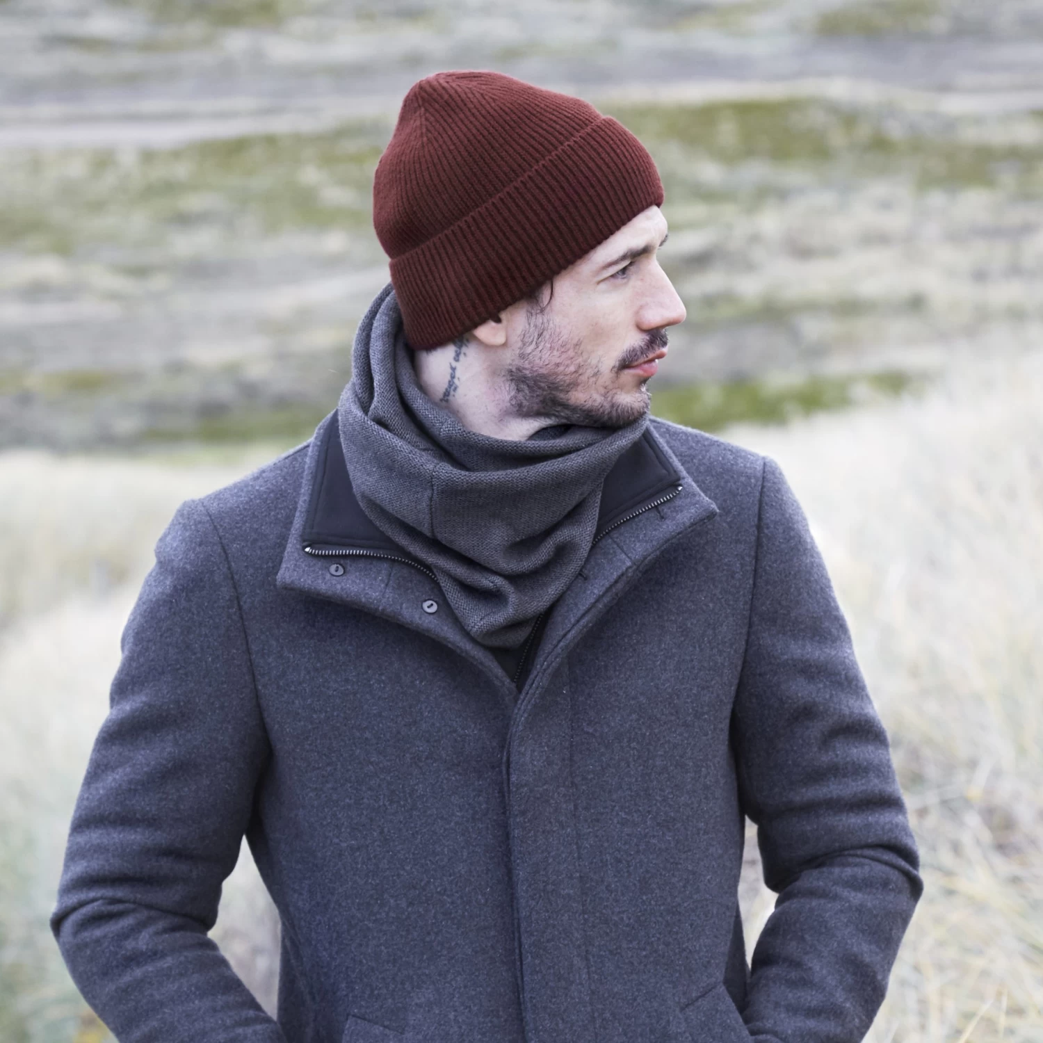 Montagna | Wine Chunky Knitted Rib Beanie - Image 3