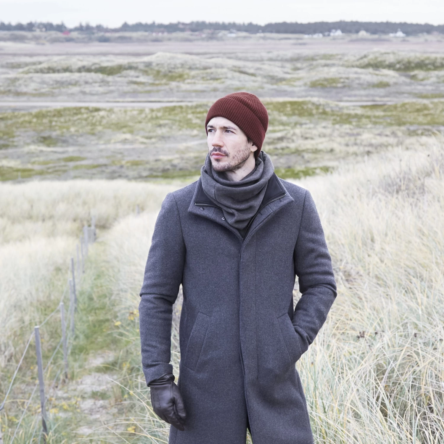 Montagna | Wine Chunky Knitted Rib Beanie - Image 4