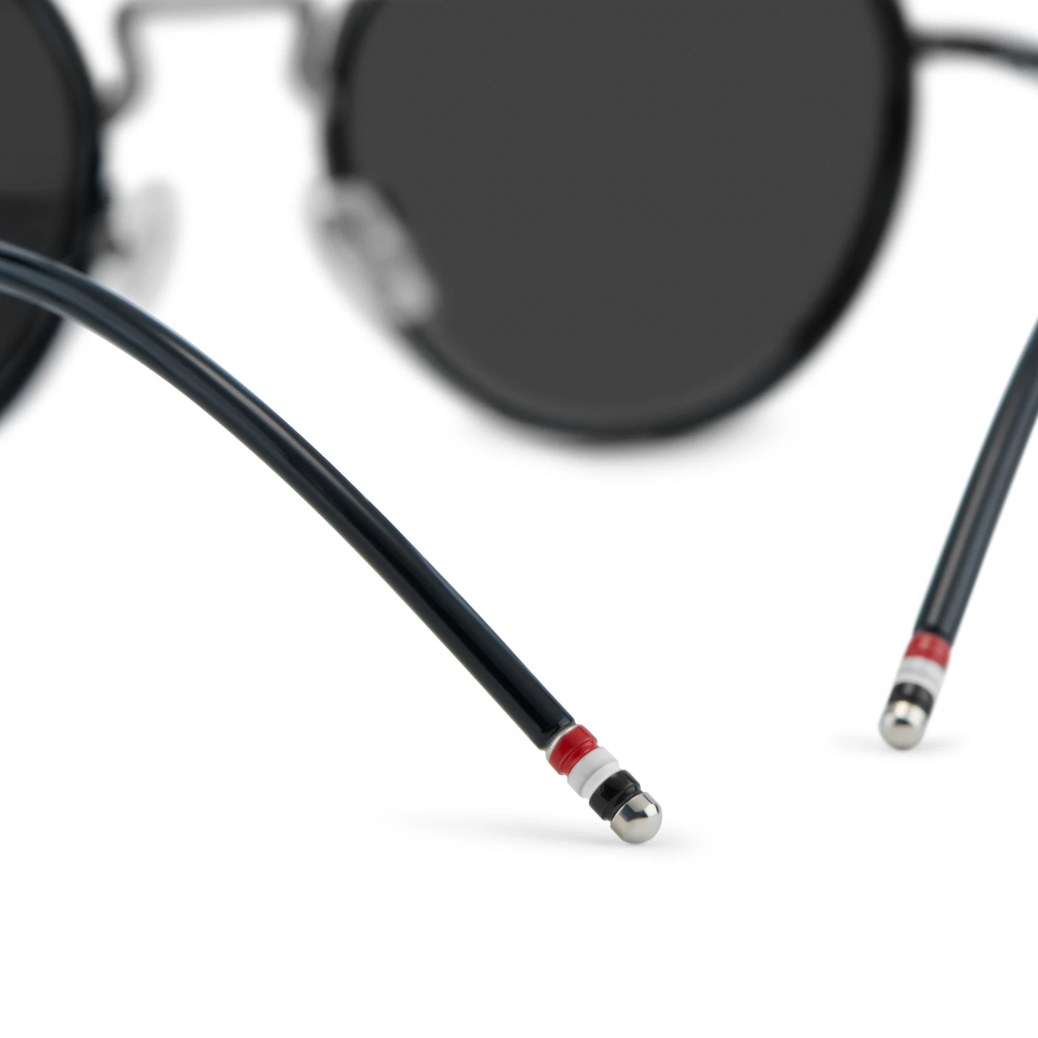 Occasus | Round Black Double Bridge Polarized Sunglasses - Image 7