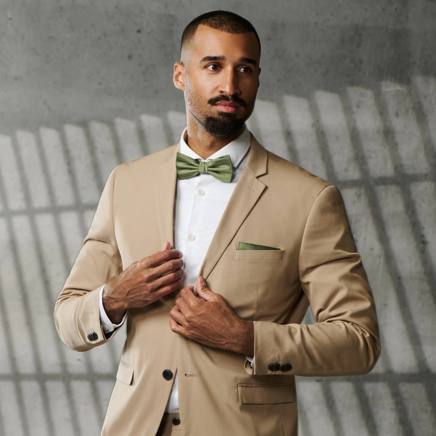 Light Green Pre-Tied Grosgrain Bow Tie - Image 2