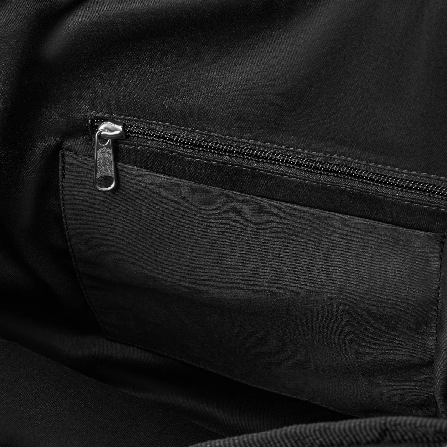 Fidei | Large Black Full Grain Goat Leather Laptop Bag - Image 12