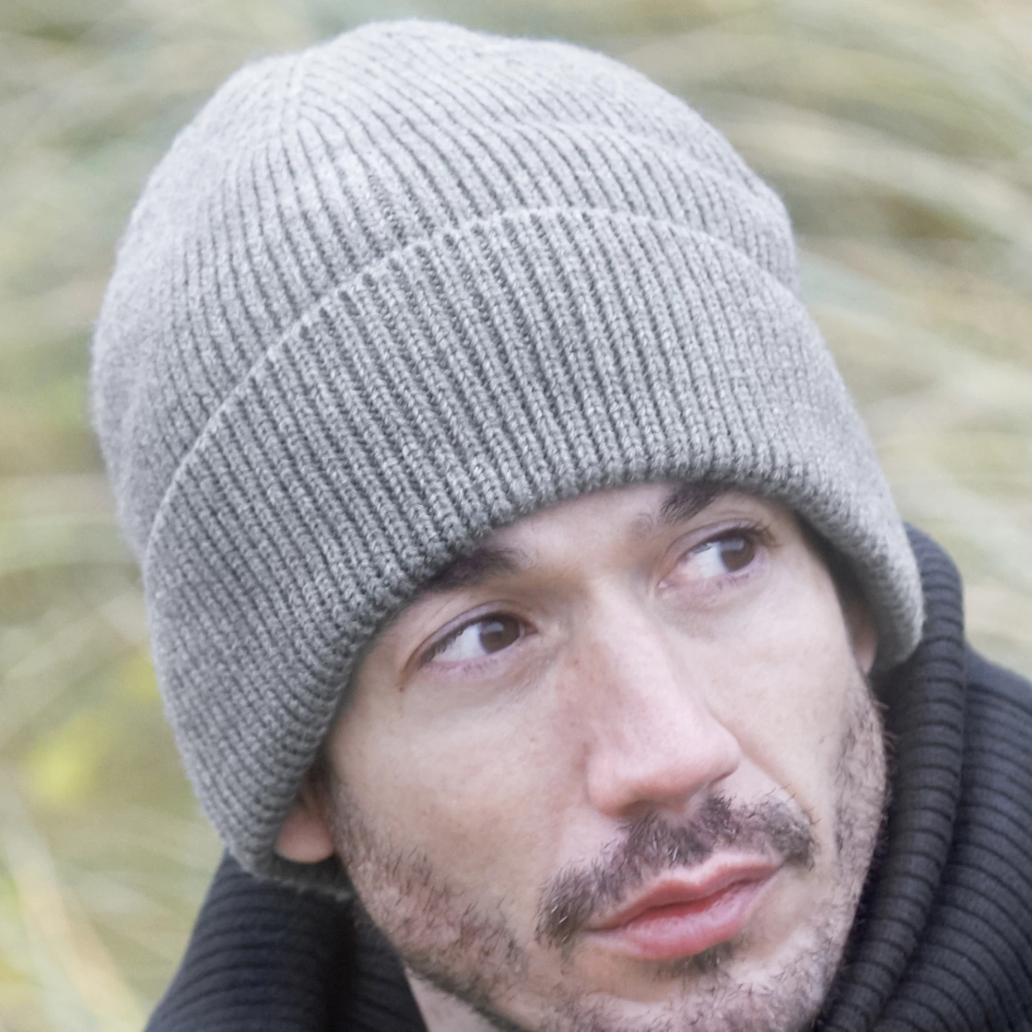 Montagna | Metallic Grey Chunky Knitted Beanie - Image 8