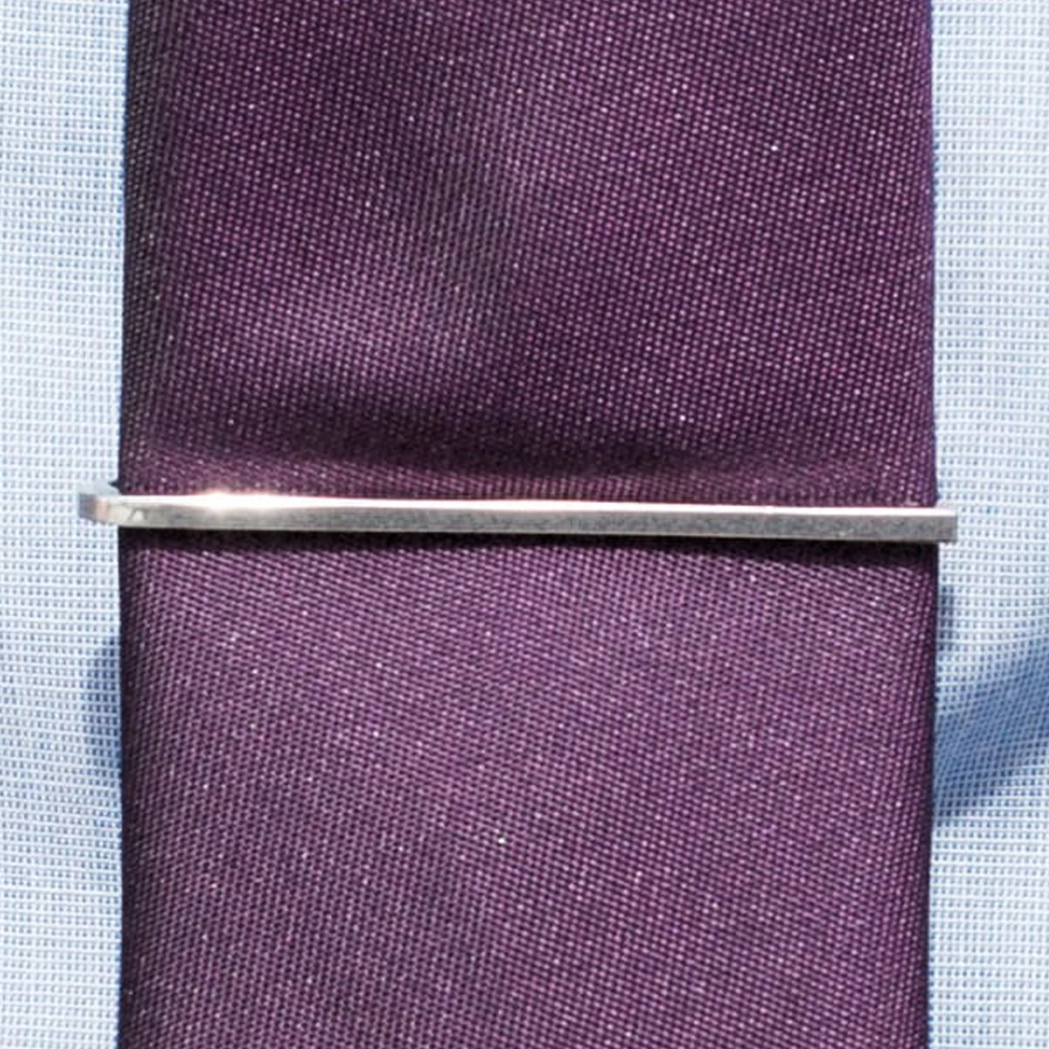 Sleek Silver-Tone Stainless Steel Tie Bar With Detail - Image 5