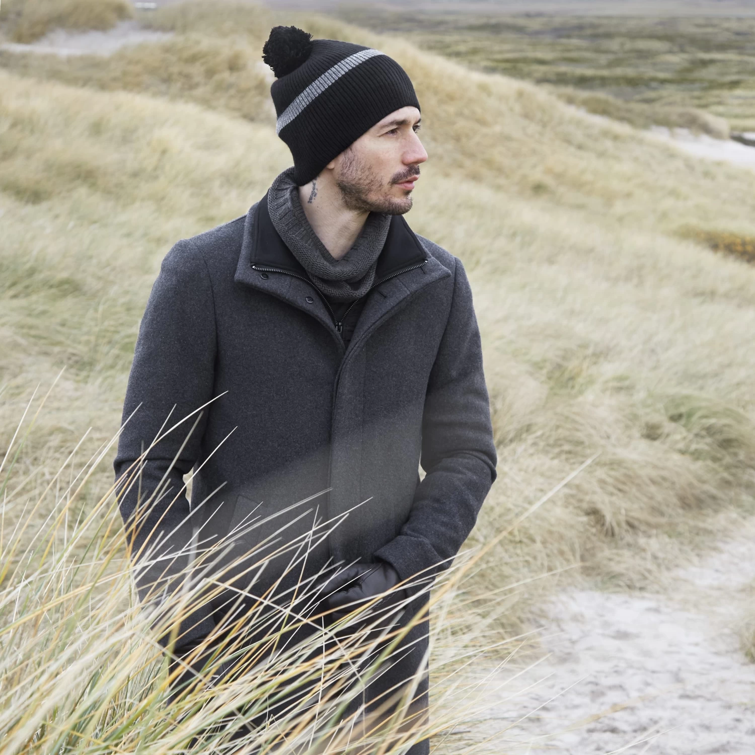 Montagna | Black & Camouflage Grey Fine Knitted Beanie With Tassel - Image 2