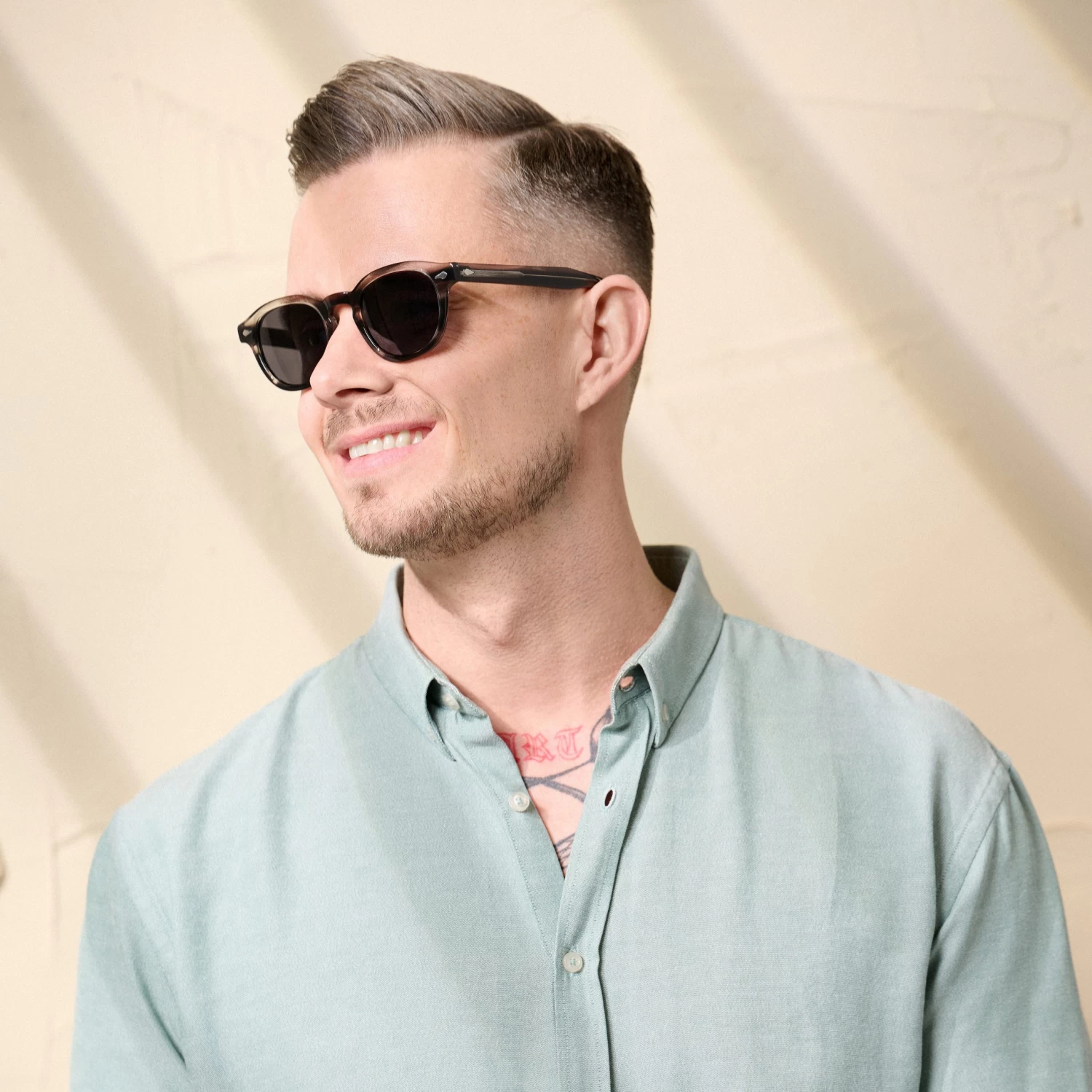 Monochrome Tortoiseshell Round Horn Rimmed Polarised Sunglasses - Image 4