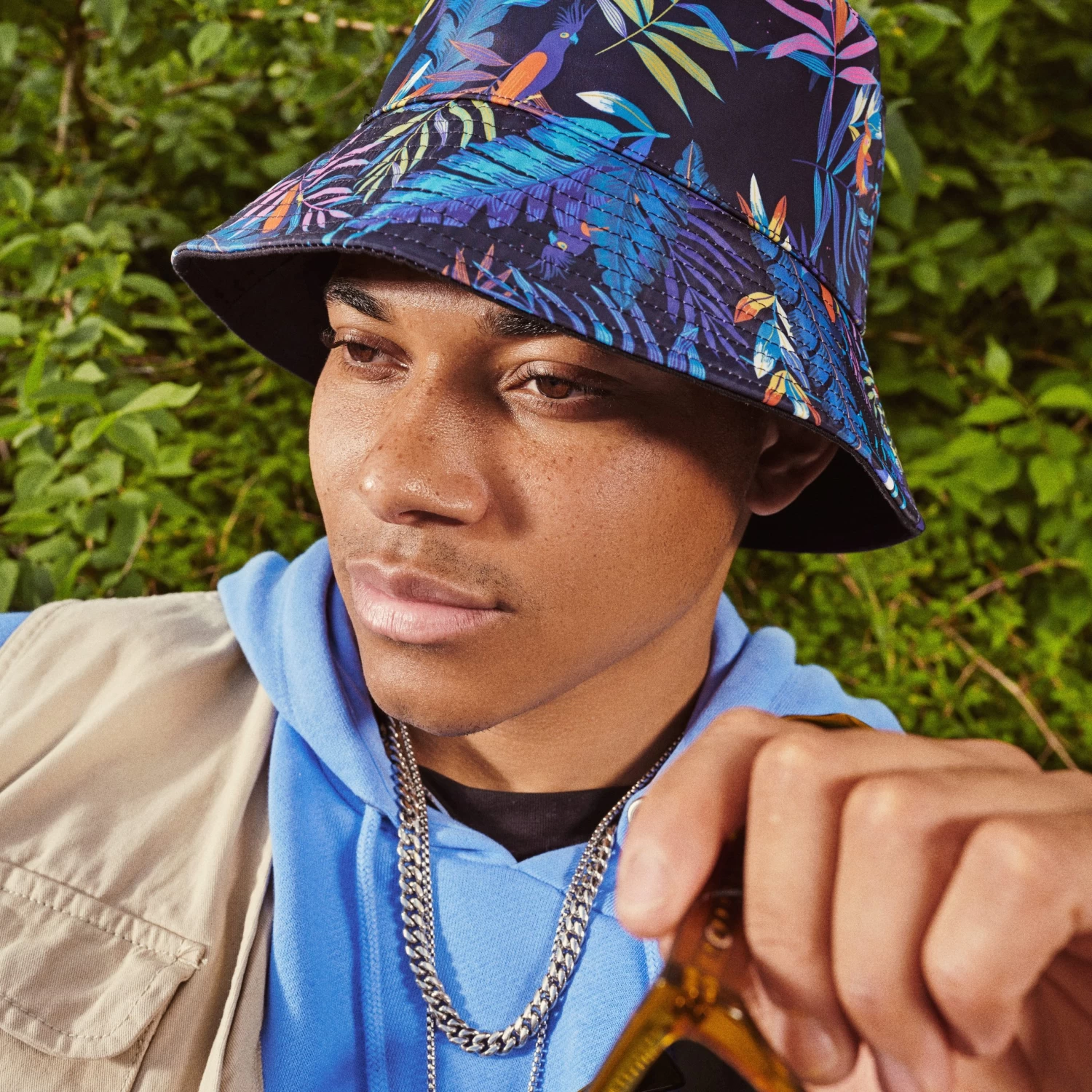 Lacuna | Reversible Black & Floral-Print Bucket Hat - Image 3