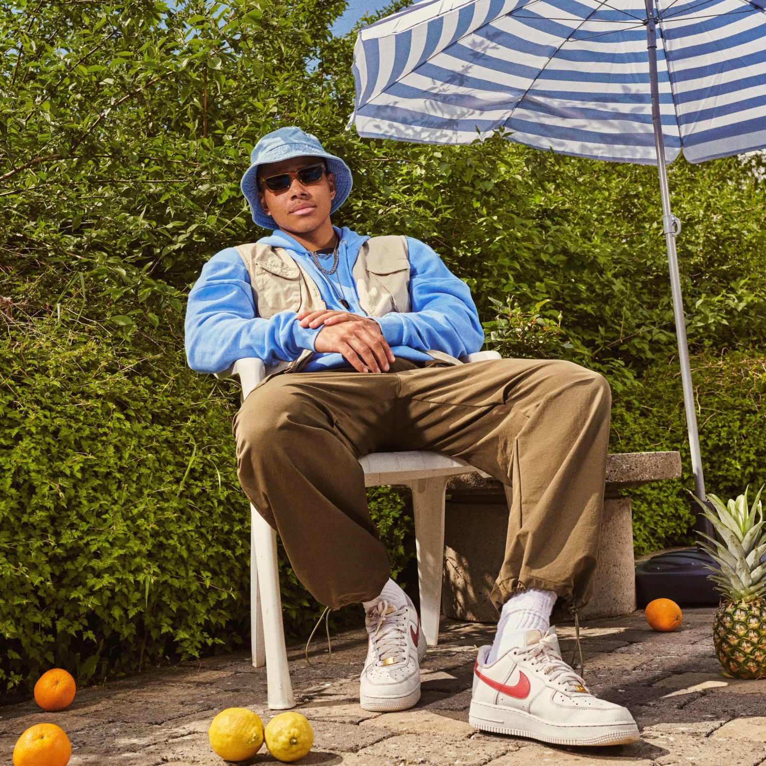 Lacuna | Light Wash Denim Bucket Hat - Image 4