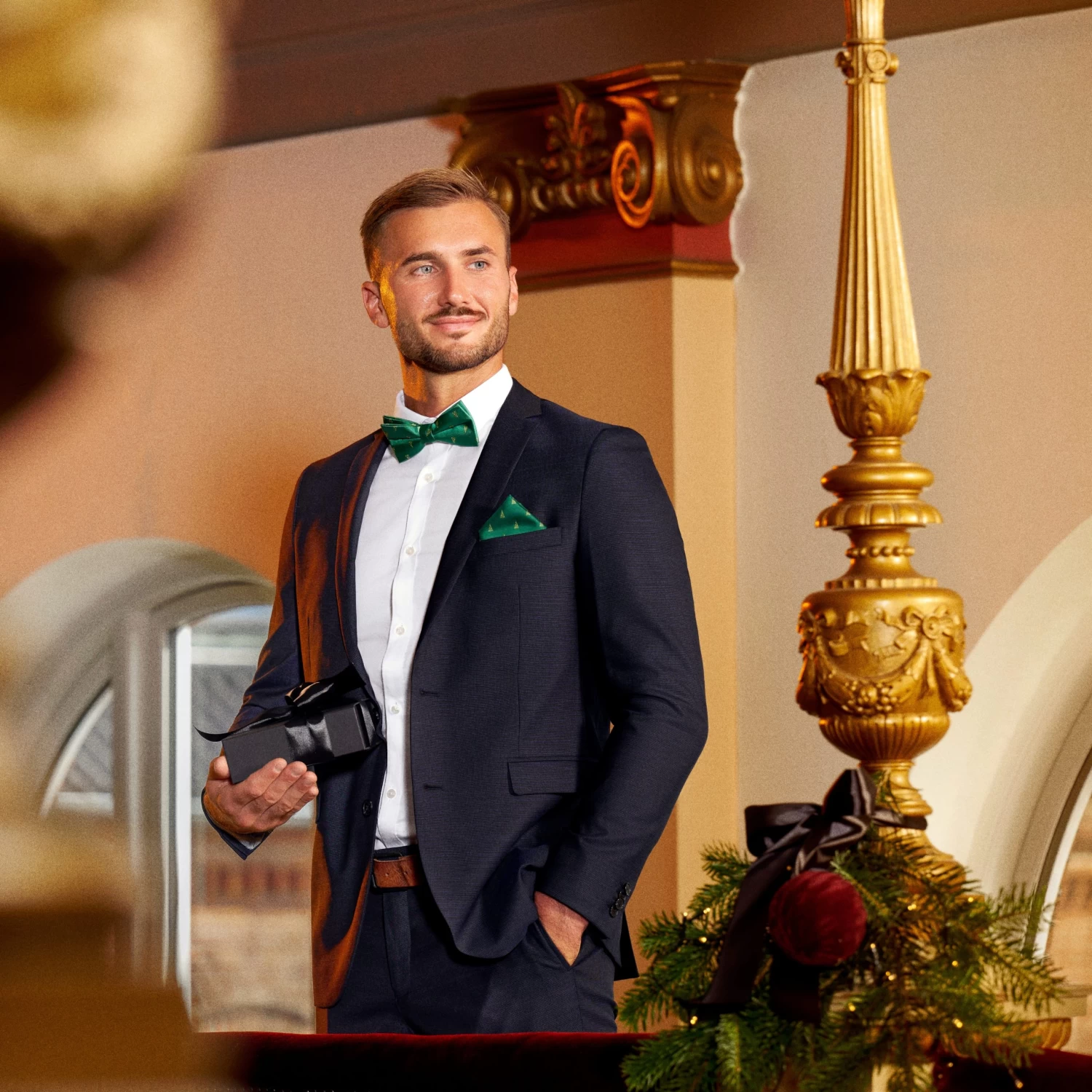 Bold Green Christmas Tree Pre-Tied Bow Tie - Image 3