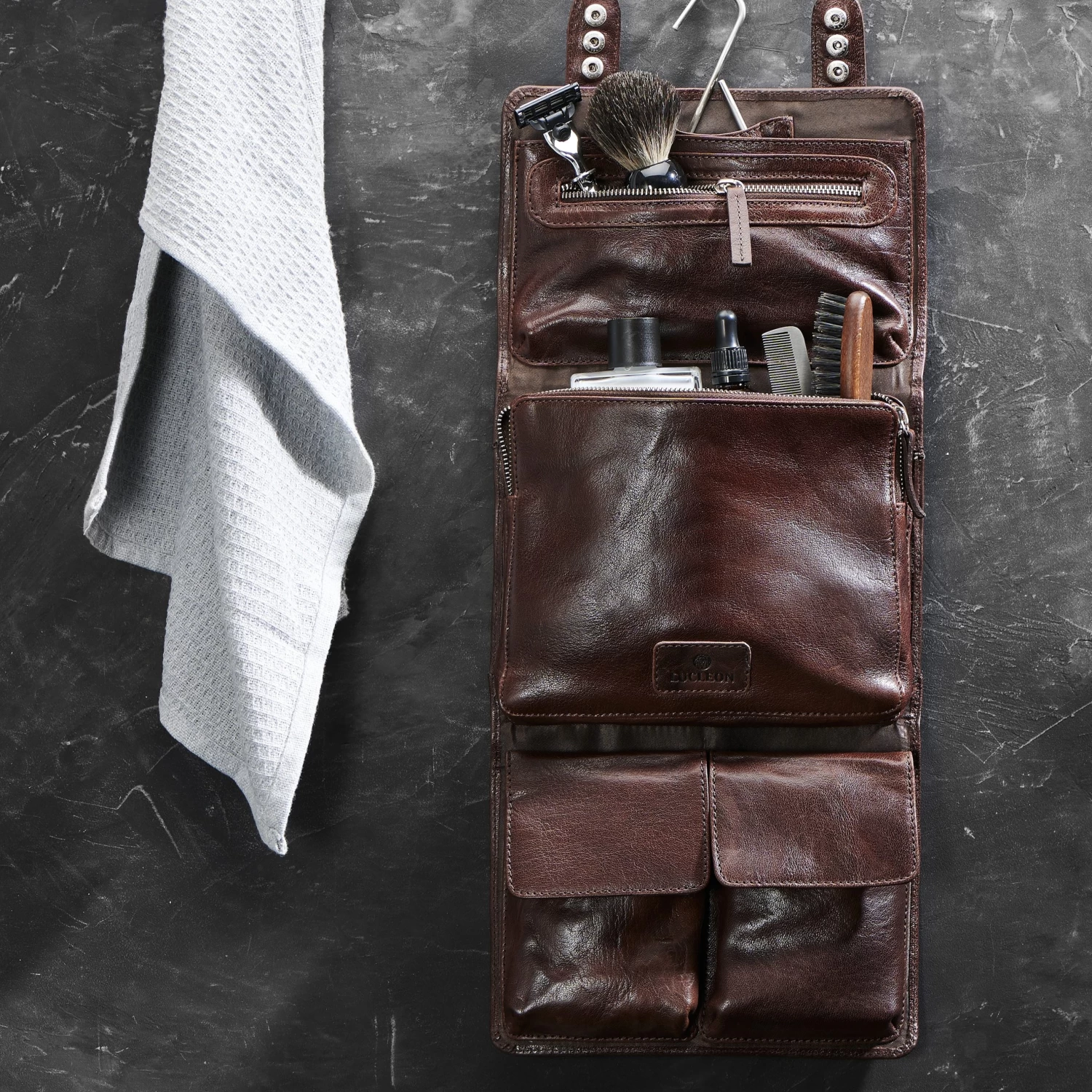 California | Dark Brown Hanging Toiletry Kit Leather Bag - Image 14