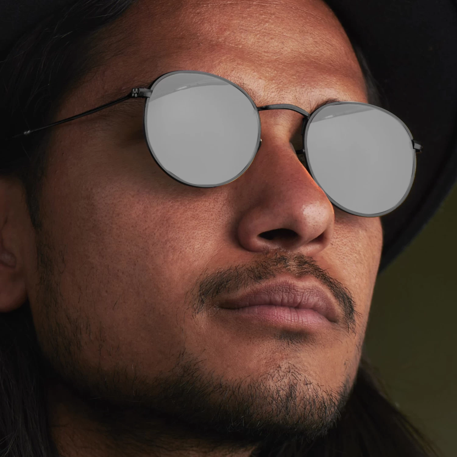 Dandy All Black Polarized Sunglasses - Image 7