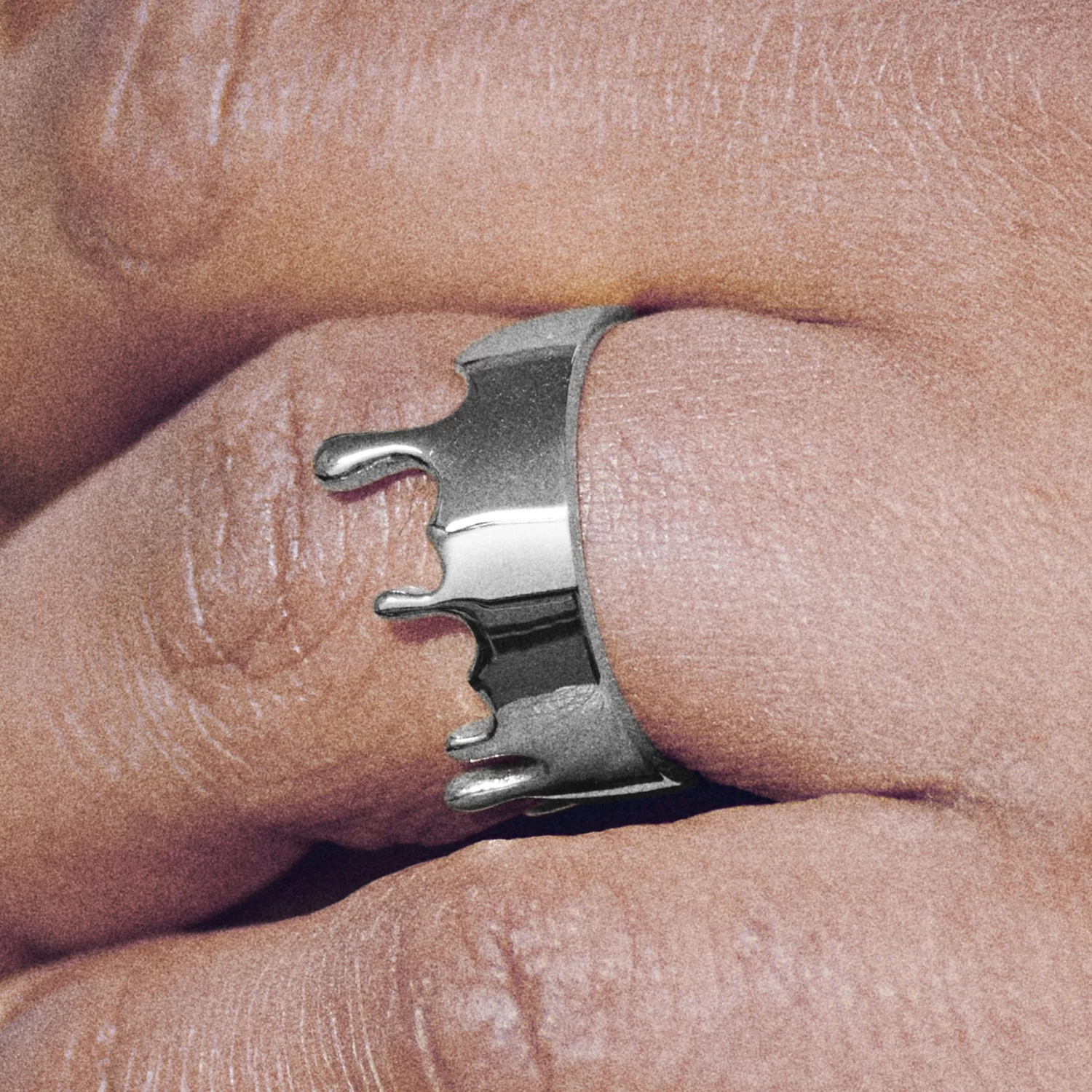Fahrenheit | 12 Mm Silver-Tone Stainless Steel Melting Ring - Image 9