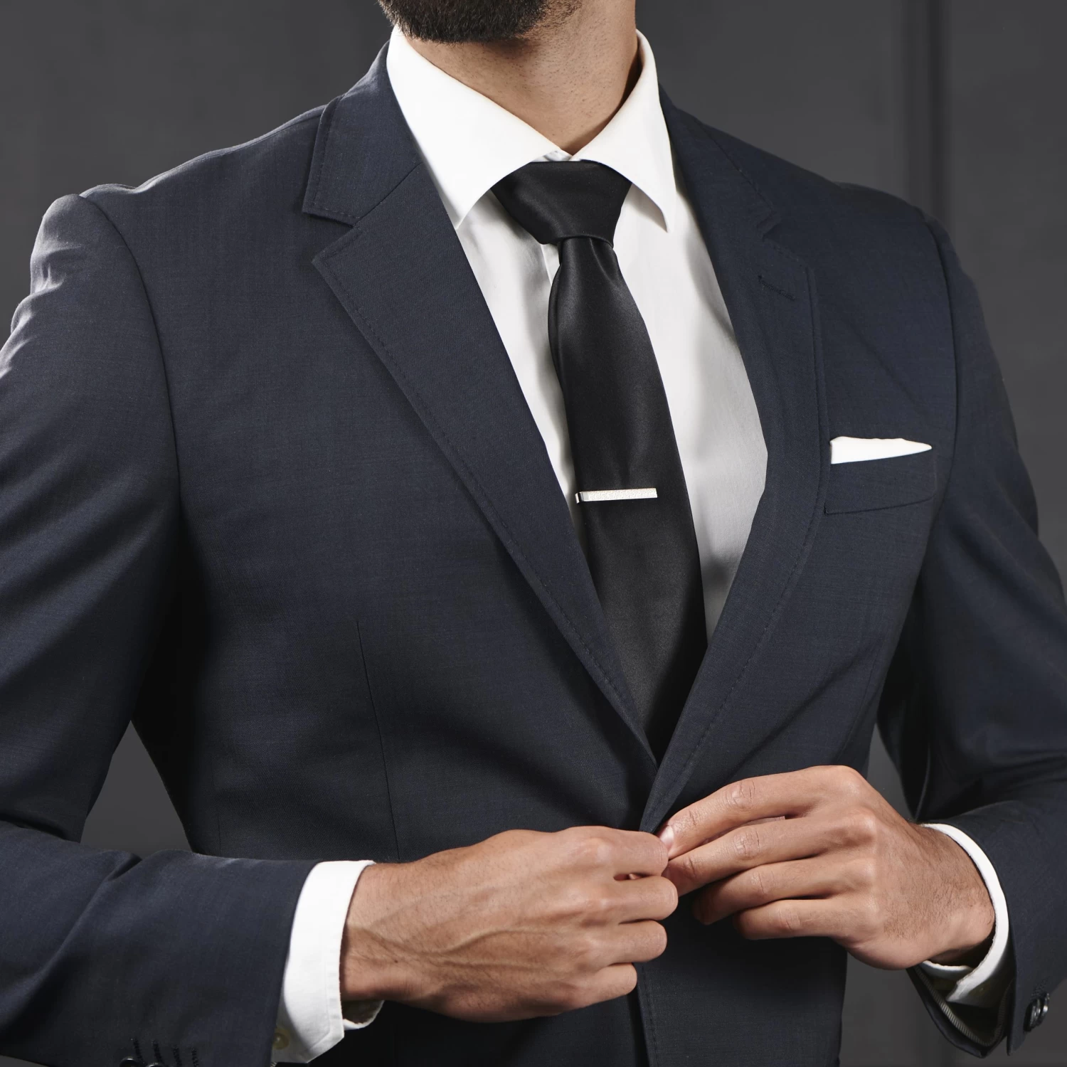 Geo Remix | Silver-Tone & Grey Patterned Stainless Steel Tie Bar - Image 5