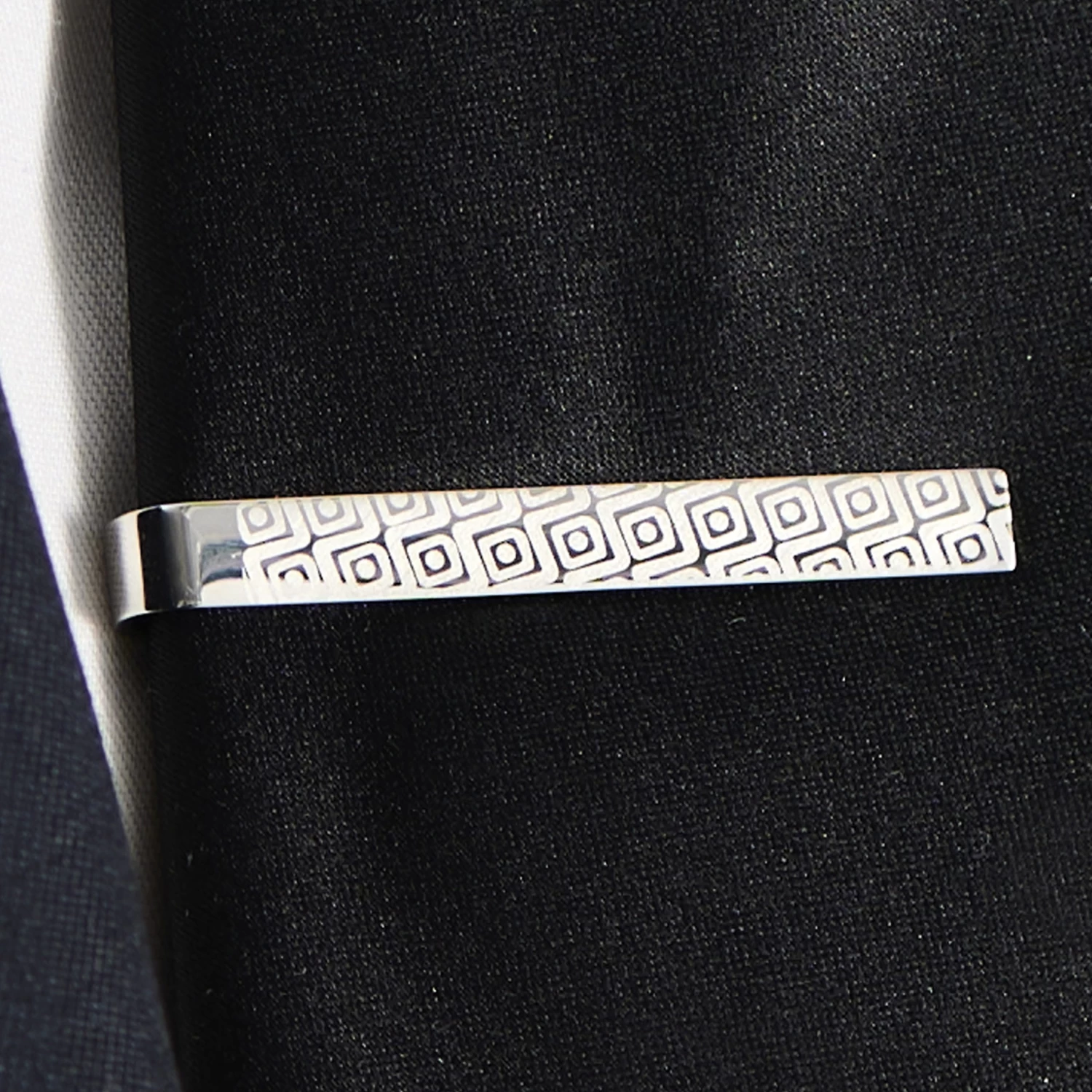 Geo Remix | Silver-Tone & Grey Patterned Stainless Steel Tie Bar - Image 9