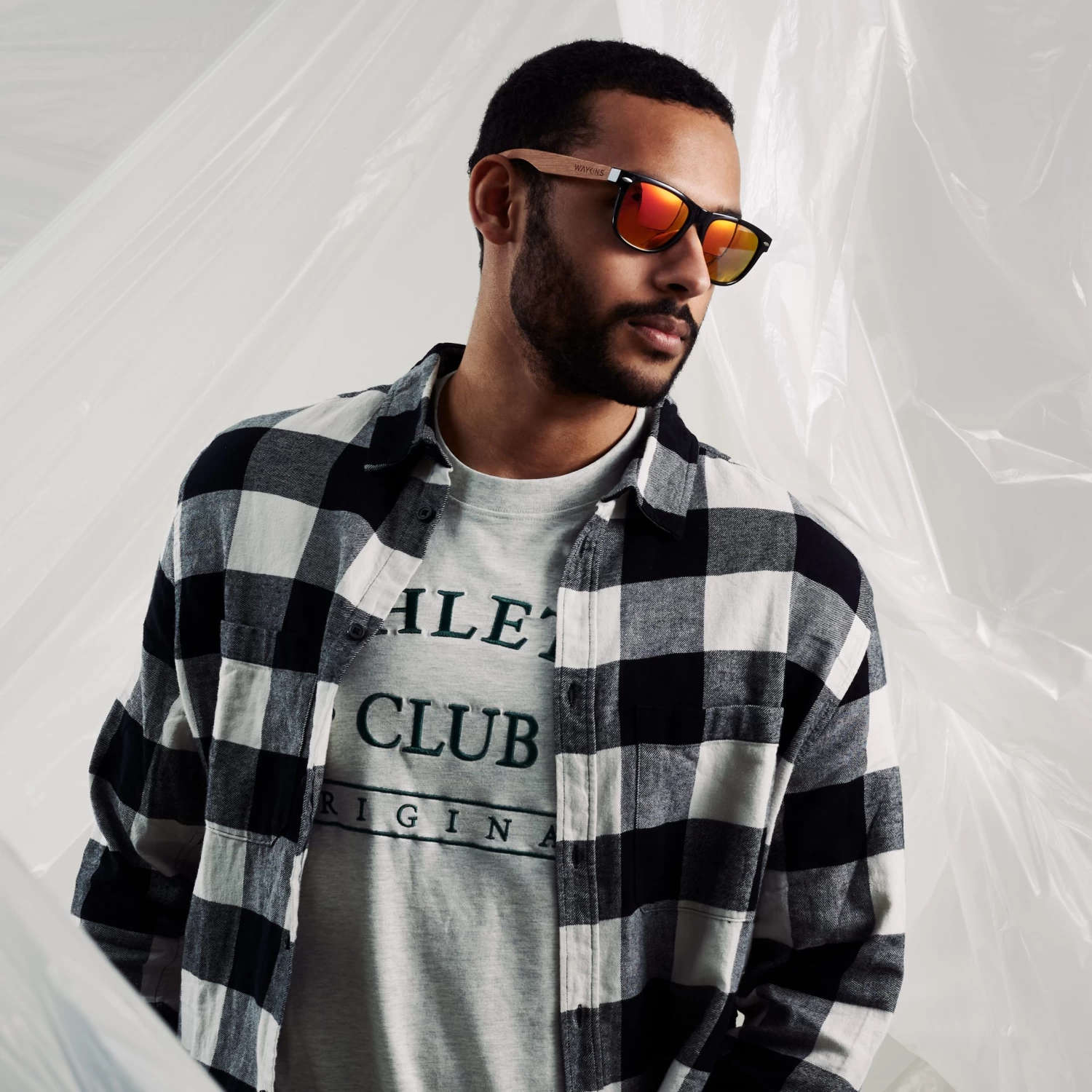 Black & Brown Wooden Sunglasses - Image 3