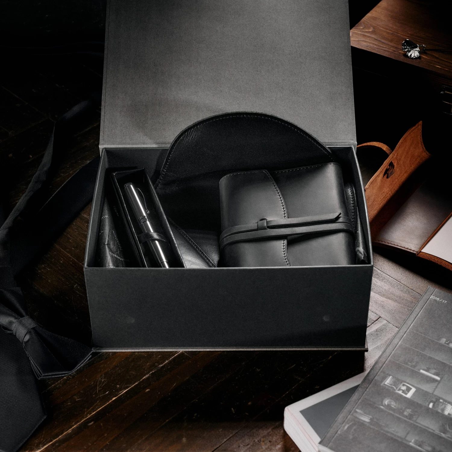Professional Office Writing Gift Box | Black Leather - Image 4