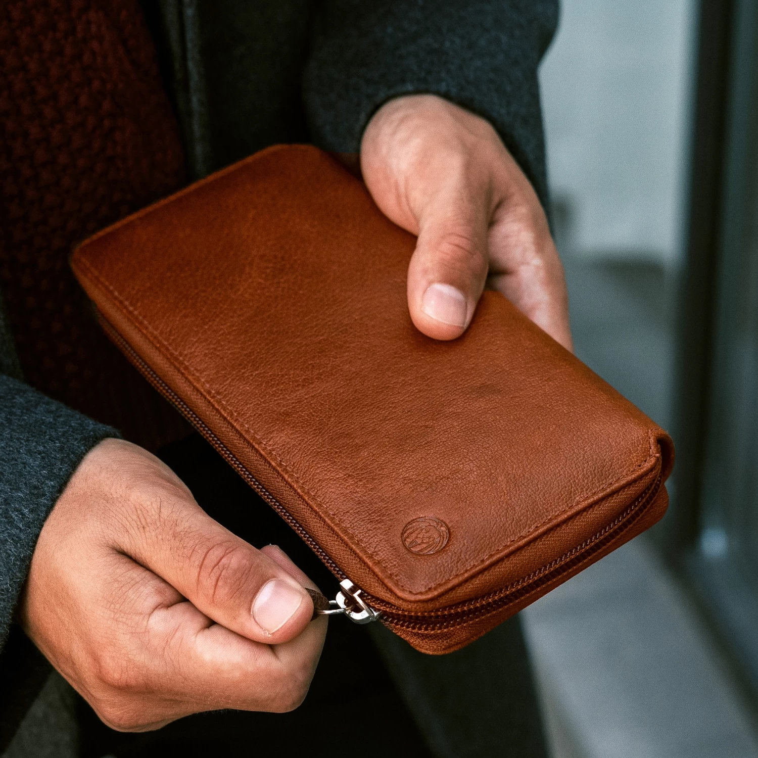 California | Tan Accordion Leather Wallet - Image 11